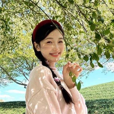 女王的绿色星球 在线观看